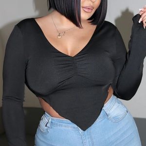 Cropped backless handkerchief top